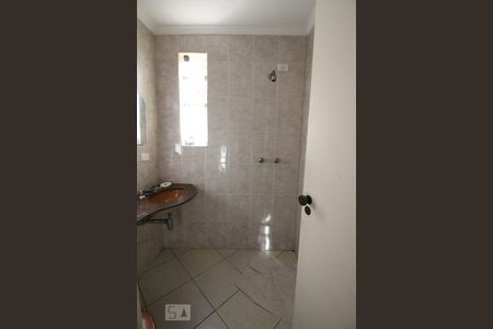 Casa à venda com 600m², 5 quartos e 5 vagasBanheiro Social