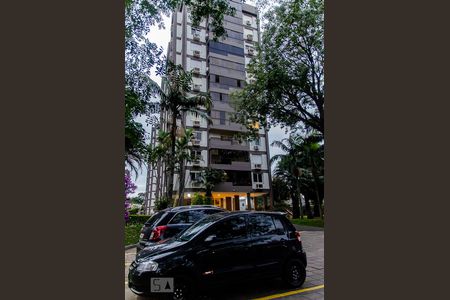 Apartamento para alugar com 256m², 4 quartos e 2 vagas Apartamento para alugar com 256m², 4 quartos e 2 vagasFachada