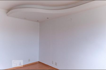 Apartamento para alugar com 256m², 4 quartos e 2 vagas Apartamento para alugar com 256m², 4 quartos e 2 vagasQuarto 3