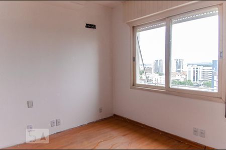 Apartamento para alugar com 256m², 4 quartos e 2 vagas Apartamento para alugar com 256m², 4 quartos e 2 vagasQuarto 1