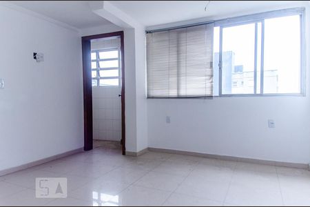 Apartamento para alugar com 256m², 4 quartos e 2 vagas Apartamento para alugar com 256m², 4 quartos e 2 vagasCozinha