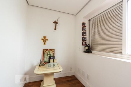 Apartamento à venda com 280m², 4 quartos e 3 vagasSuíte 2