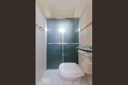 Banheiro de casa para alugar com 1 quarto, 50m² em Jardim Penha, São Paulo