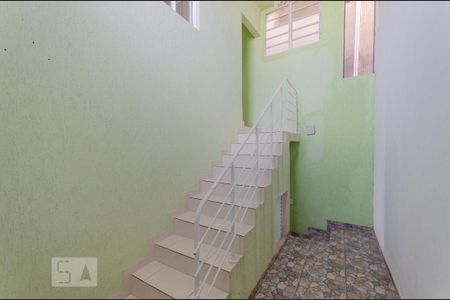 Casa para alugar com 50m², 1 quarto e sem vagaEscada