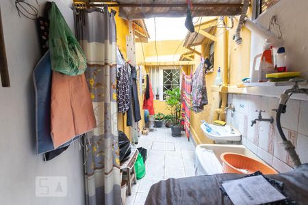 Casa à venda com 150m², 3 quartos e 1 vagaÁrea de Serviço