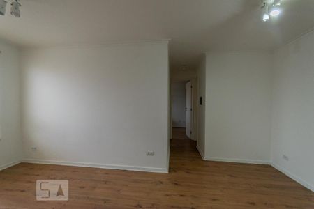 Sala de apartamento para alugar com 2 quartos, 47m² em Novo Mundo, Curitiba