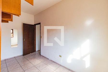 Casa à venda com 250m², 3 quartos e 6 vagas Casa à venda com 250m², 3 quartos e 6 vagasQuarto 02