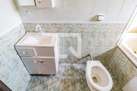 Casa à venda com 250m², 3 quartos e 6 vagas Casa à venda com 250m², 3 quartos e 6 vagasBanheiro social