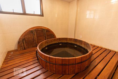 Apartamento à venda com 72m², 3 quartos e 1 vaga Apartamento à venda com 72m², 3 quartos e 1 vagaOfurô