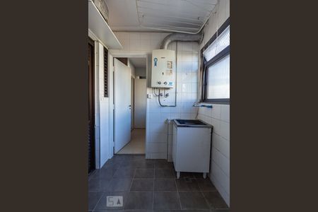 Apartamento à venda com 72m², 3 quartos e 1 vaga Apartamento à venda com 72m², 3 quartos e 1 vagaLavanderia