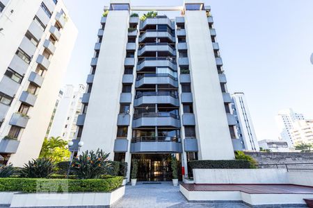 Apartamento à venda com 72m², 3 quartos e 1 vaga Apartamento à venda com 72m², 3 quartos e 1 vagaFachada