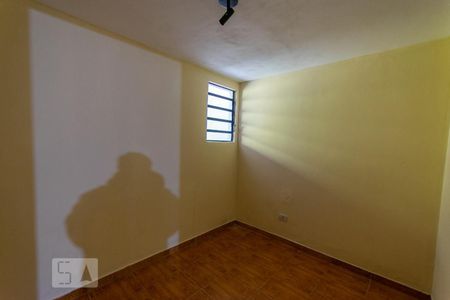 Quarto 1 de casa para alugar com 4 quartos, 104m² em Uberaba, Curitiba