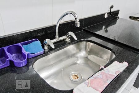 Casa à venda com 240m², 3 quartos e 3 vagasCozinha