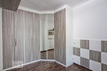 Casa à venda com 240m², 3 quartos e 3 vagas Casa à venda com 240m², 3 quartos e 3 vagasSuíte