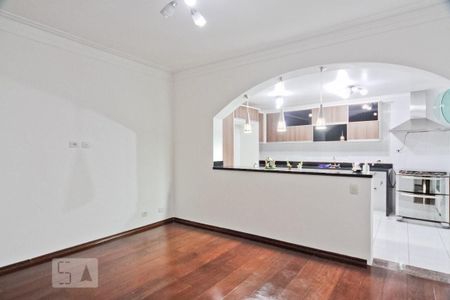 Casa à venda com 240m², 3 quartos e 3 vagasCozinha