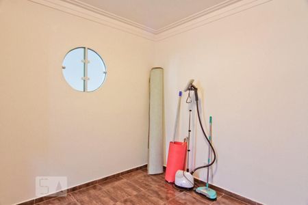 Casa à venda com 240m², 3 quartos e 3 vagas Casa à venda com 240m², 3 quartos e 3 vagasQuarto 2