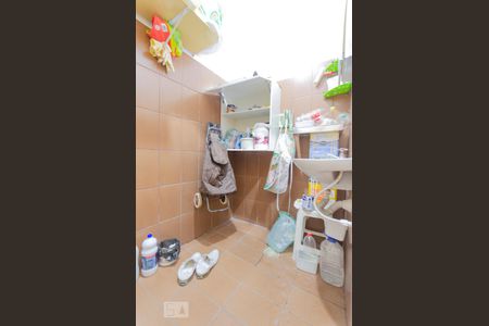 Casa à venda com 227m², 5 quartos e 5 vagasLavabo