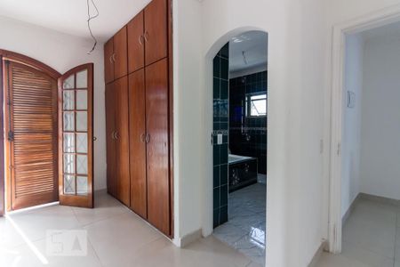 Casa à venda com 320m², 3 quartos e 4 vagas Casa à venda com 320m², 3 quartos e 4 vagasSuíte Master