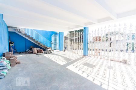 Casa à venda com 320m², 3 quartos e 4 vagas Casa à venda com 320m², 3 quartos e 4 vagasGaragem