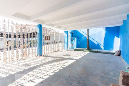 Casa à venda com 320m², 3 quartos e 4 vagas Casa à venda com 320m², 3 quartos e 4 vagasGaragem