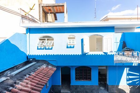 Casa à venda com 320m², 3 quartos e 4 vagas Casa à venda com 320m², 3 quartos e 4 vagasVista