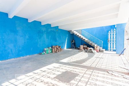 Casa à venda com 320m², 3 quartos e 4 vagas Casa à venda com 320m², 3 quartos e 4 vagasGaragem