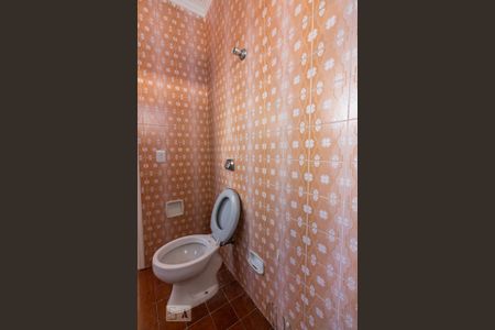 Casa à venda com 320m², 3 quartos e 4 vagas Casa à venda com 320m², 3 quartos e 4 vagasBanheiro