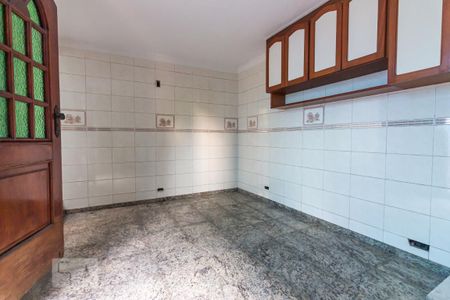 Casa à venda com 320m², 3 quartos e 4 vagas Casa à venda com 320m², 3 quartos e 4 vagasCozinha