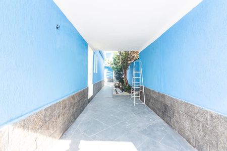 Casa à venda com 320m², 3 quartos e 4 vagas Casa à venda com 320m², 3 quartos e 4 vagasHall