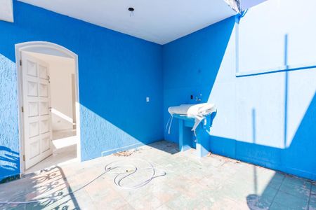 Casa à venda com 320m², 3 quartos e 4 vagas Casa à venda com 320m², 3 quartos e 4 vagasÁrea de Serviço