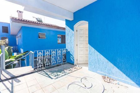 Casa à venda com 320m², 3 quartos e 4 vagas Casa à venda com 320m², 3 quartos e 4 vagasÁrea de Serviço