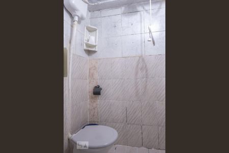 Banheiro de casa para alugar com 1 quarto, 15m² em Lauzane Paulista, São Paulo
