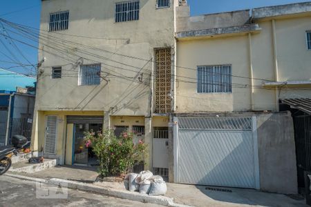 Fachada de casa para alugar com 1 quarto, 15m² em Lauzane Paulista, São Paulo