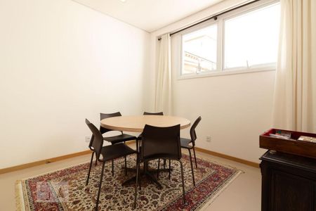 Apartamento à venda com 93m², 3 quartos e 1 vagasala de reuniões