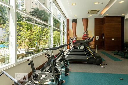 Apartamento à venda com 41m², 1 quarto e 2 vagasAcademia