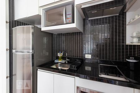 Cozinha de apartamento à venda com 1 quarto, 41m² em Vila Olímpia, São Paulo