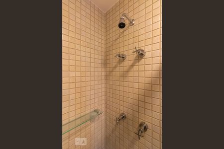 Apartamento à venda com 41m², 1 quarto e 2 vagasBanheiro Suite 