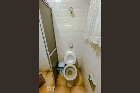 Casa à venda com 210m², 3 quartos e 2 vagasDetalhe Banheiro