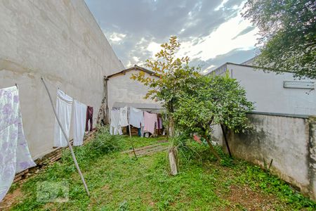 Casa à venda com 210m², 3 quartos e 2 vagasQuintal