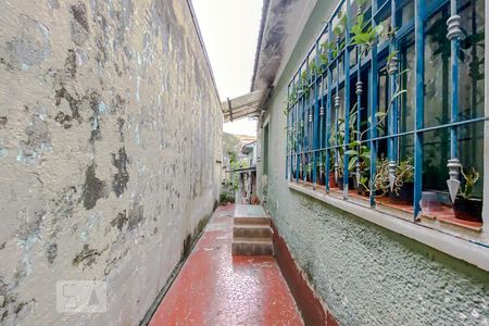 Casa à venda com 210m², 3 quartos e 2 vagasQuintal
