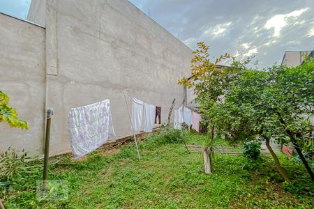 Casa à venda com 210m², 3 quartos e 2 vagasQuintal