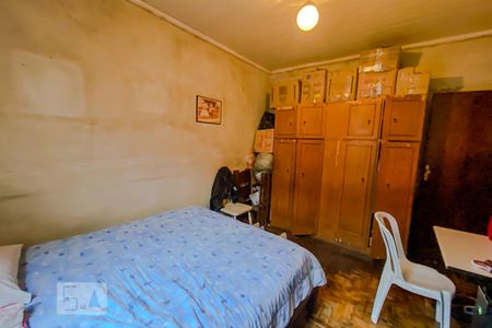 Casa à venda com 210m², 3 quartos e 2 vagasQuarto 3