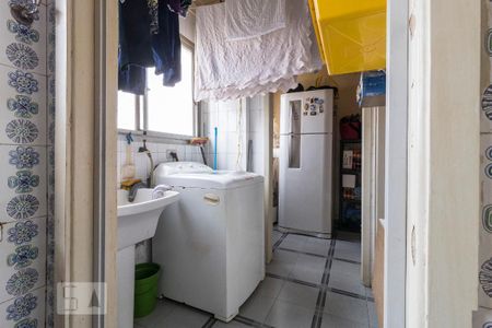 Apartamento à venda com 80m², 2 quartos e 1 vagaÁrea de Serviço