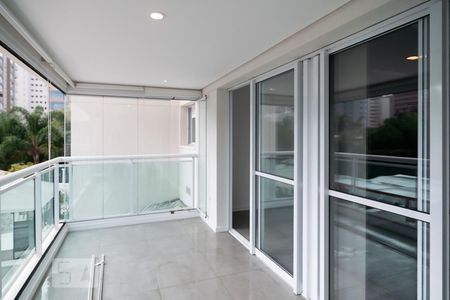 Varanda de apartamento à venda com 1 quarto, 49m² em Campo Belo, São Paulo