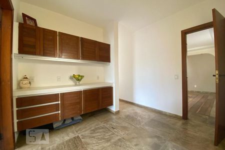 Casa à venda com 411m², 4 quartos e 2 vagasCopa