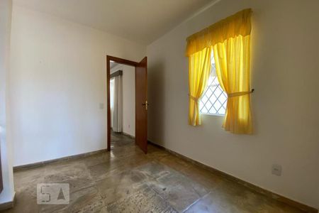 Casa à venda com 411m², 4 quartos e 2 vagasCopa