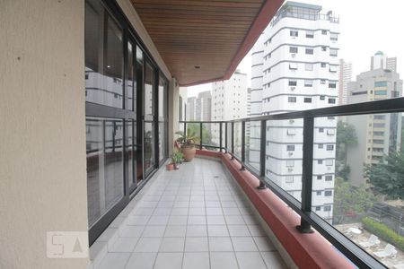 Varanda de apartamento à venda com 3 quartos, 146m² em Vila Andrade, São Paulo
