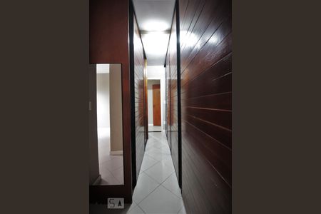 Apartamento à venda com 146m², 3 quartos e 3 vagasCloset