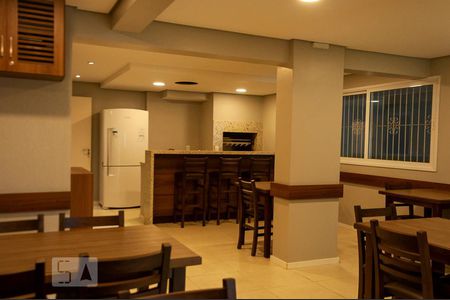 Apartamento para alugar com 57m², 2 quartos e 2 vagas Apartamento para alugar com 57m², 2 quartos e 2 vagasÁrea comum - Salão de festas