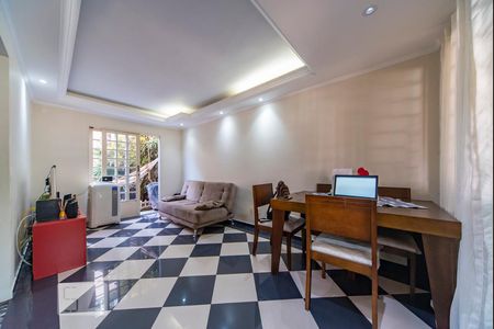 Sala de casa de condomínio à venda com 2 quartos, 88m² em Vila Metalúrgica, Santo André